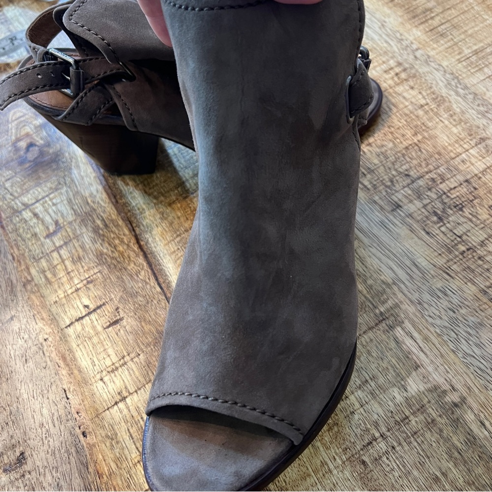 Frye Dani Shield Slingback Open-Toe block heel Suede Booties – Size 10 - Picture 6 of 8